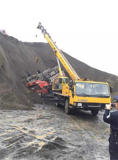 信丰上犹道路救援